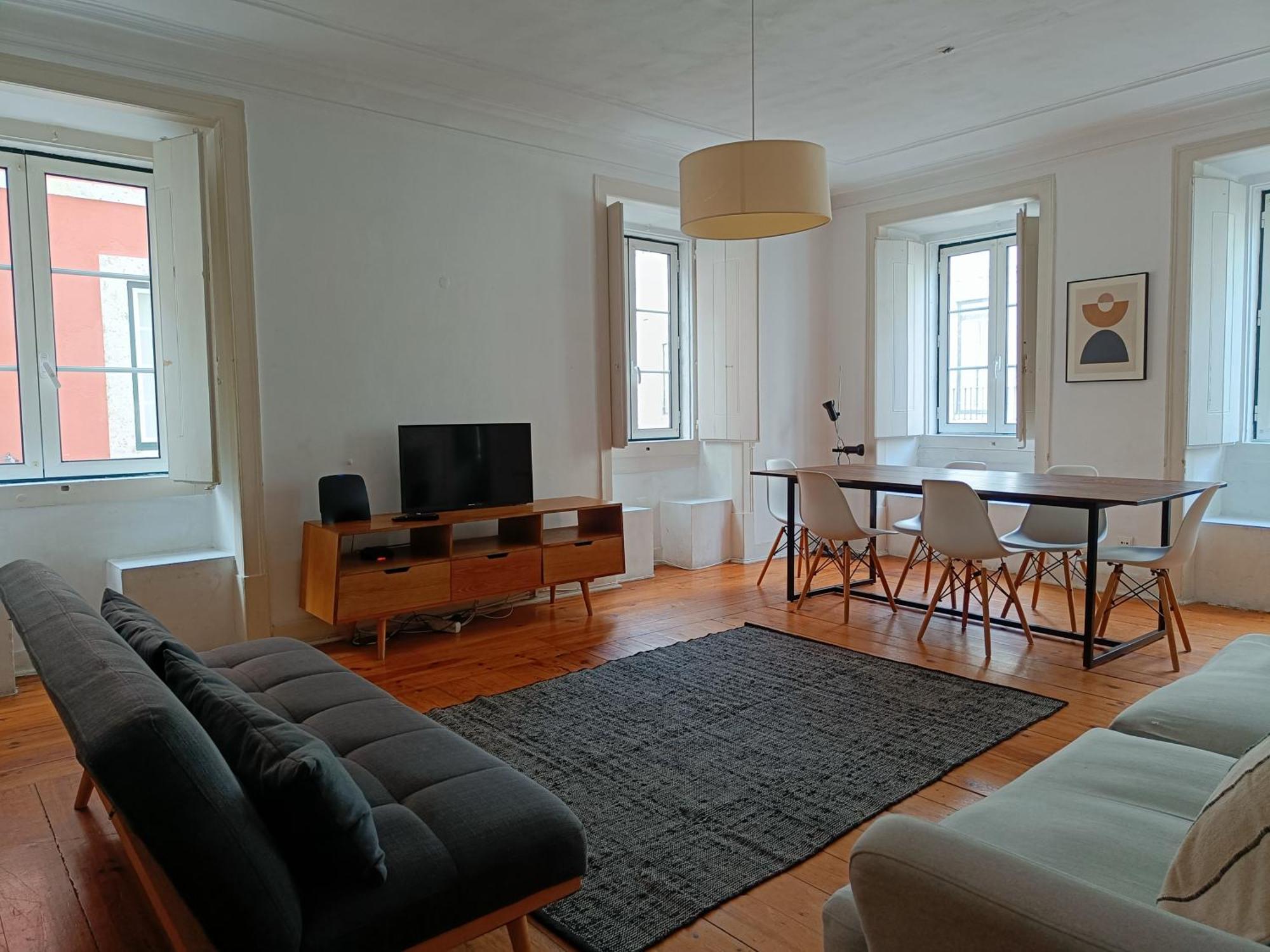 Stunning Apartment Near Chiado Lisboa Εξωτερικό φωτογραφία