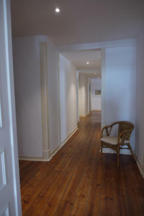 Stunning Apartment Near Chiado Lisboa Εξωτερικό φωτογραφία