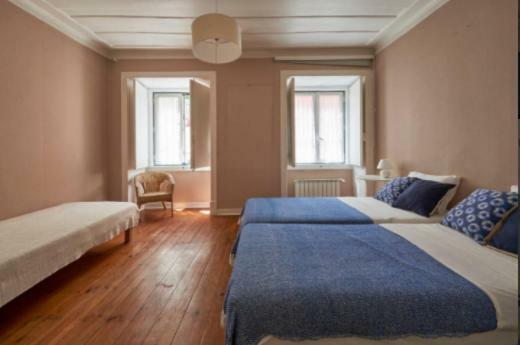 Stunning Apartment Near Chiado Lisboa Εξωτερικό φωτογραφία