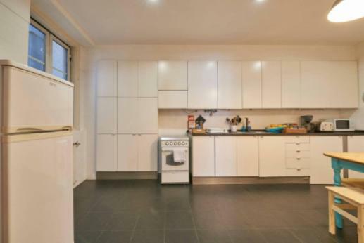 Stunning Apartment Near Chiado Lisboa Εξωτερικό φωτογραφία